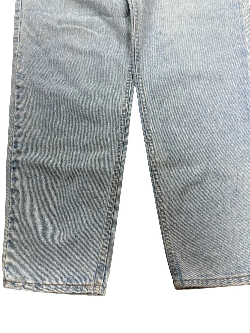 Vintage 90s Levis 560 Loose Fit Tapered Leg Light Wash Blue Jeans Size 32x32